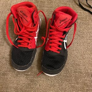 ASICS wrestling shoes